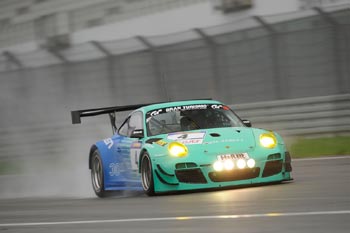 FALKEN Motorsports 「Porsche 911 GT3 R」
