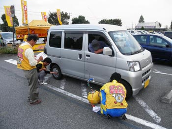 タイヤ点検活動(2011年)