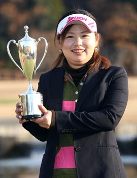 東浩子選手