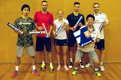 左から井谷和弥選手、ヨアキム・フィッシャ-選手、セレナ・ピ-ク選手、ヤコ・アレンズ選手、マッズ・コンラッド選手、高階知也選手