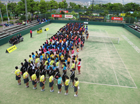 西日本大会開会式の様子(40チーム総勢約350名)