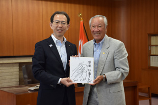 内堀県知事と青木会長