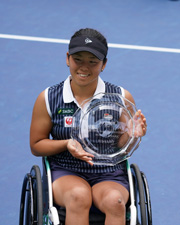 車いすテニス女子シングルス準優勝 上地結衣選手