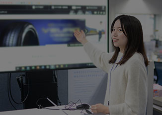 営業部門 お客様に合ったタイヤを提案する