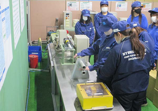 Hands-on experiential education aimed at familiarizing employees with the dangers of being caught in rotating machinery